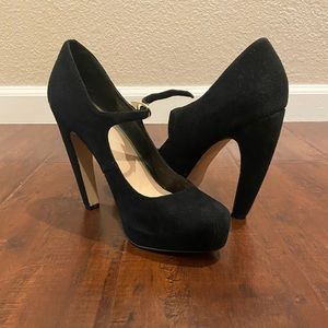 Dolce Vita Black Suede Pumps Heels - 8.5